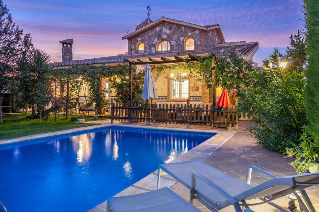 Gallery image of this property