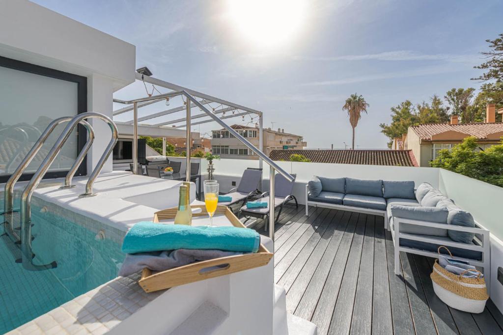 Gallery image of this property