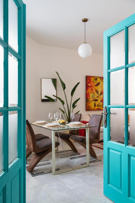 Gallery image of this property