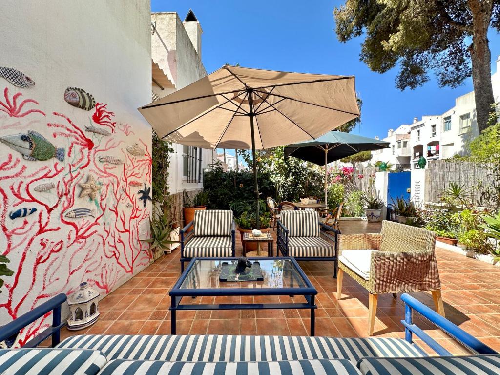 Gallery image of this property