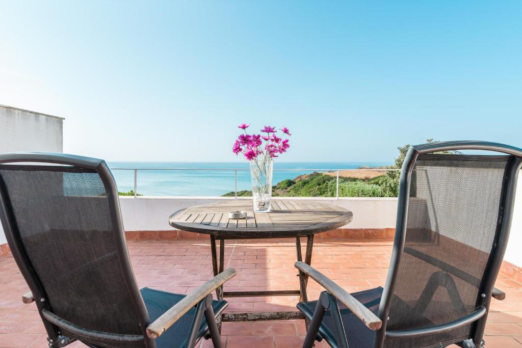 Gallery image of this property