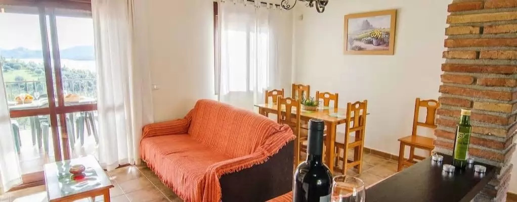 Viñuela Lake Cottages 28558