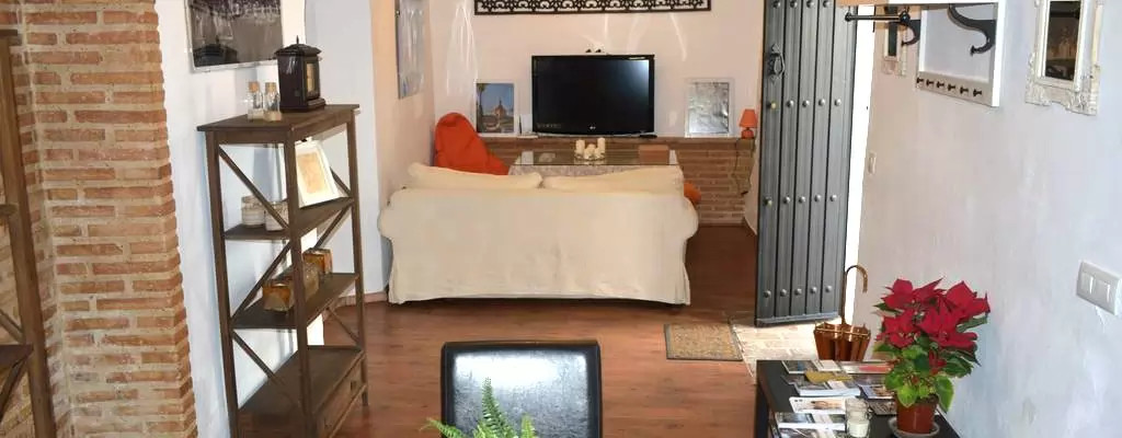 Sevilla-Cordoba Love Nest 25867