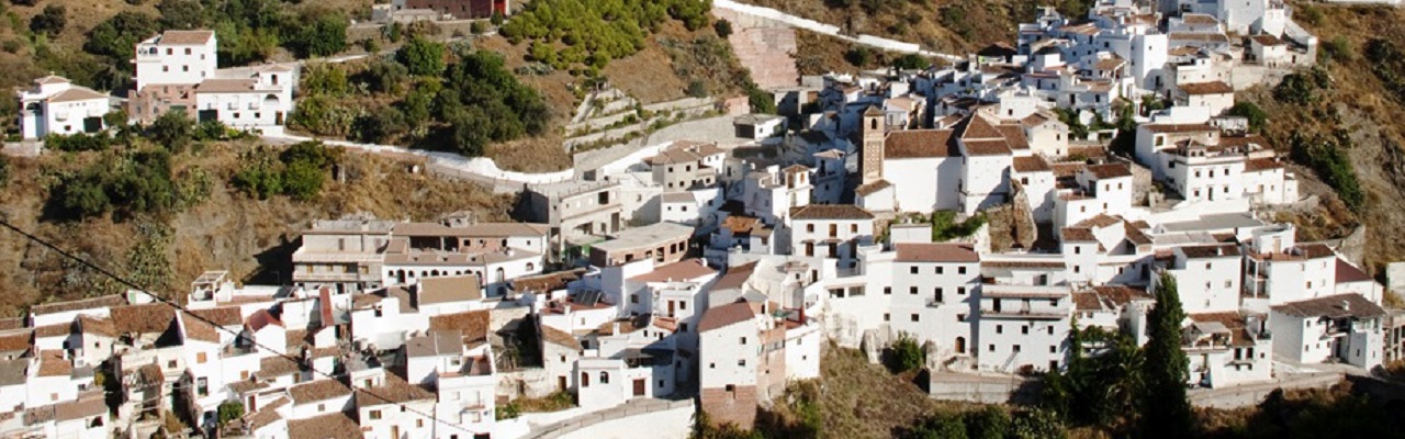 the whitewashed village of Salares