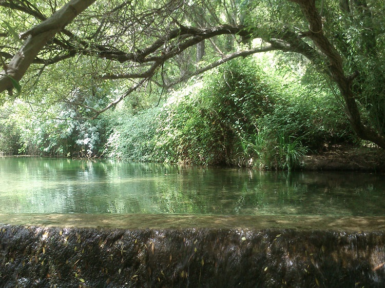 The natural pool near El Burgo