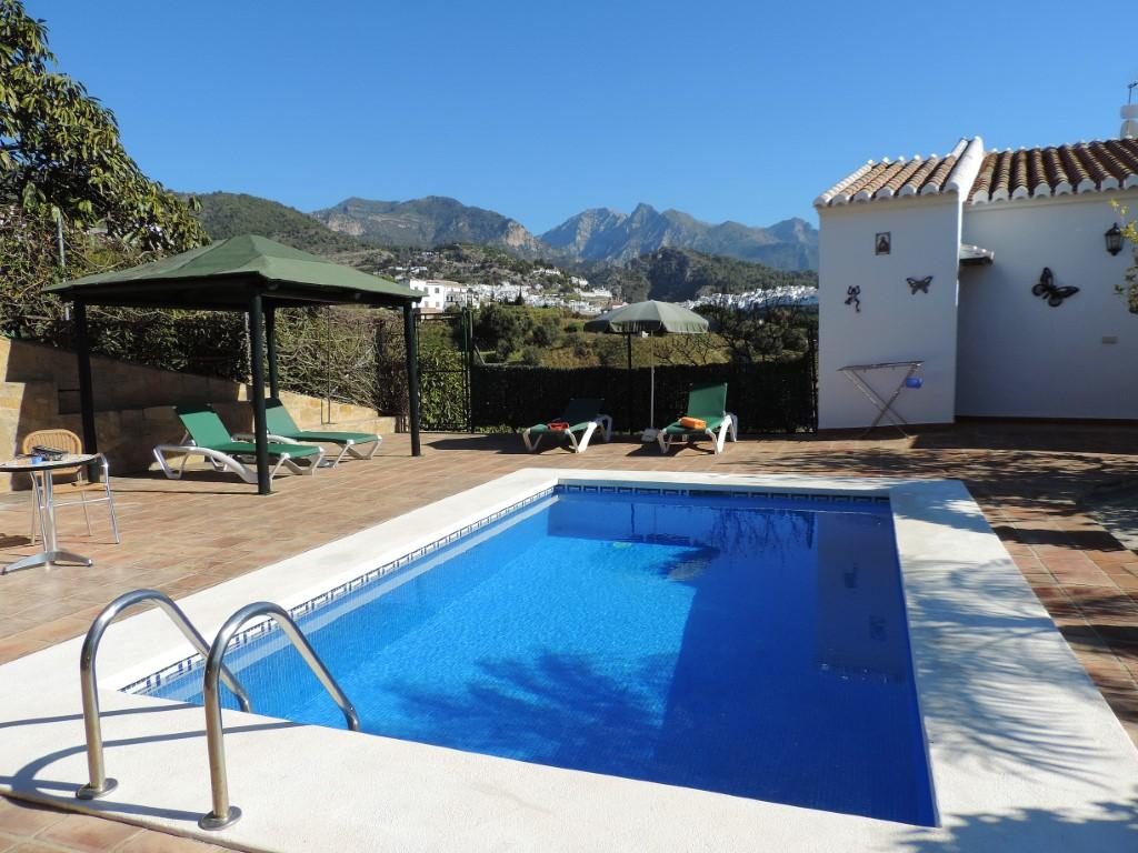 Great And Cosy Finca With Pool For 2-5 Persons Outside Of Frigiliana, Near Nerja