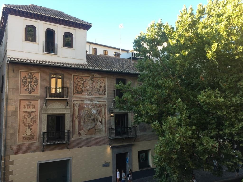 Other beautiful places to stay away from the crowds in Granada