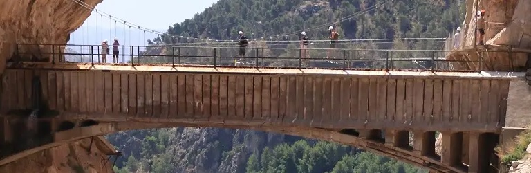 With Caminito del Rey tickets you walk the bridget of the King's Little Path