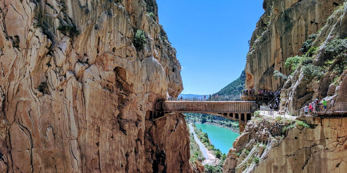 sold-out tickets without guide at the door by the entrance of the Caminito del Rey