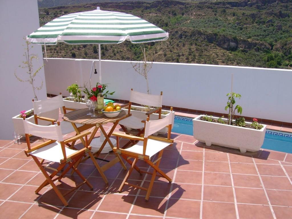 Nice apartment for 2-4 Persons in a cozy mountain village near Granada