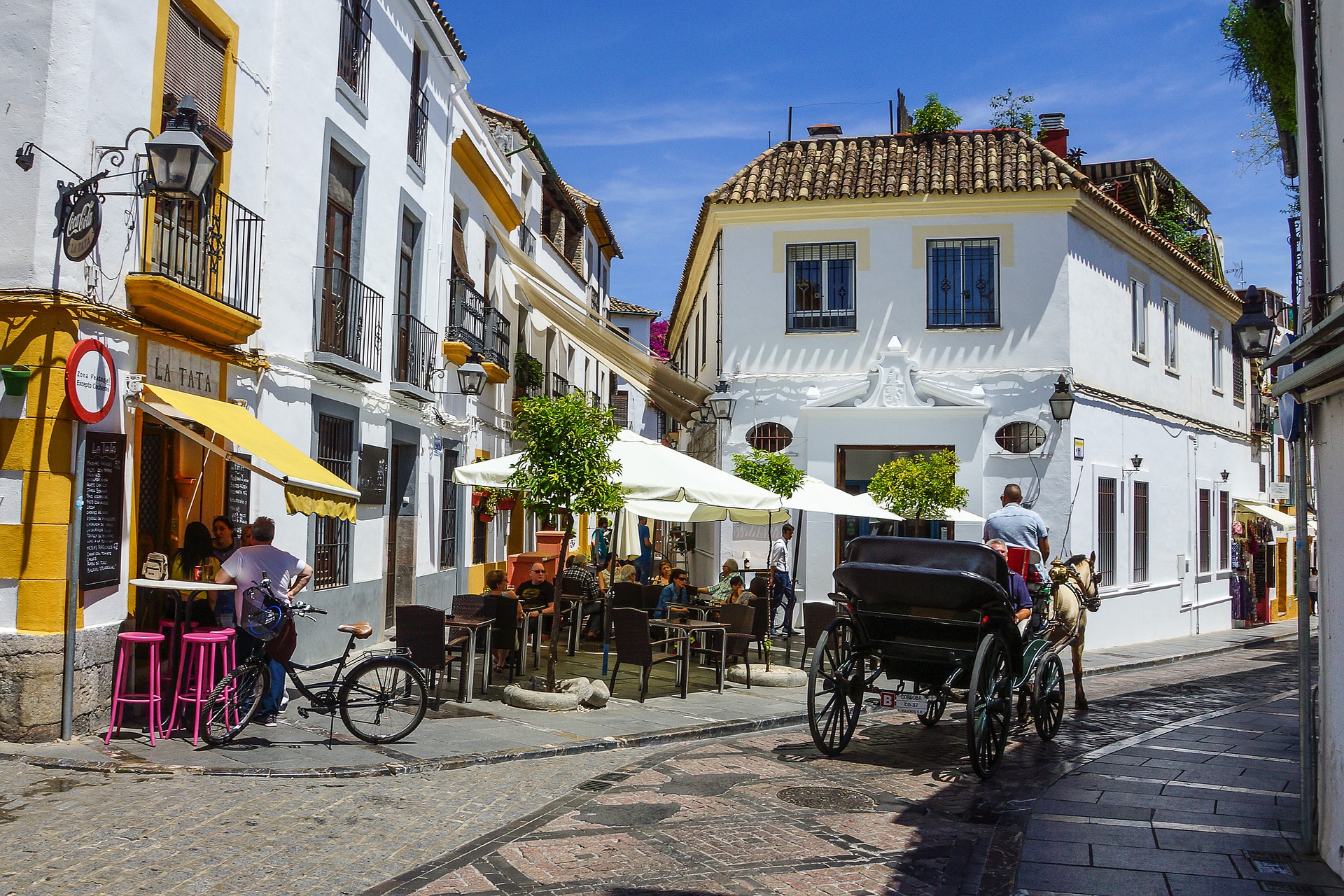 Tapas and local life in the smaller whitewashed villages of Andalusia