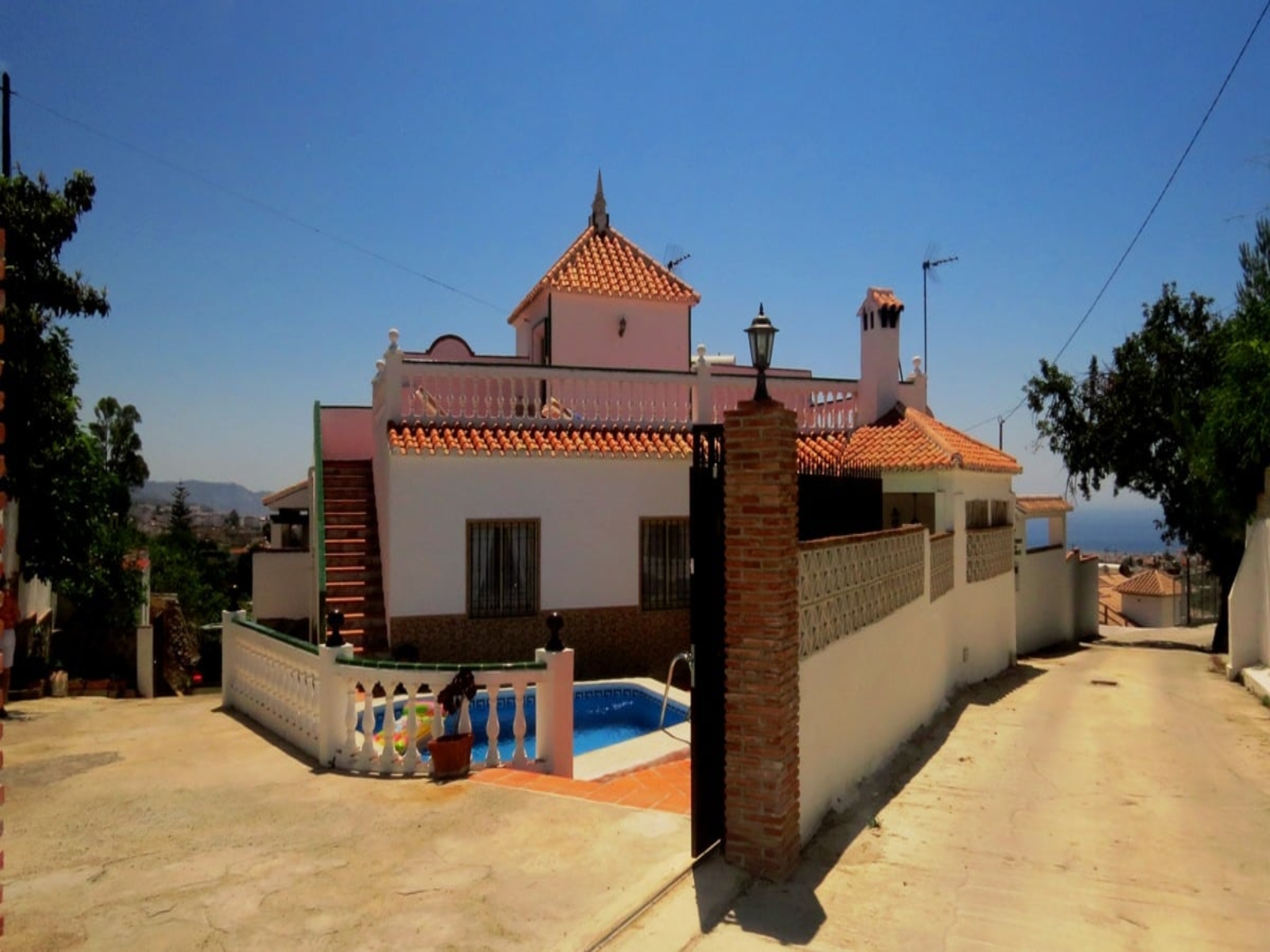 Fantastic Villa for 2-4 Persons In The Whitewashed Village of Frigiliana
